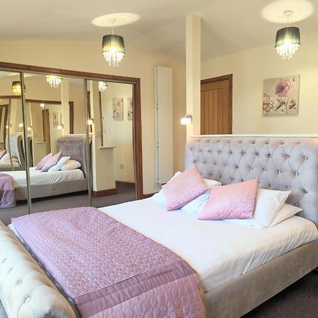 Kelty Torridon 1 With Private Hot Tub - Fife - Loch Leven - Lomond Hills- Pet Friendly 빌라 외부 사진