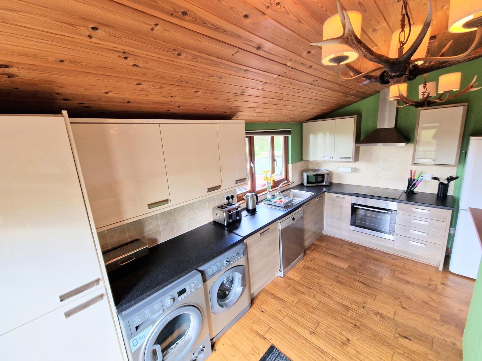 Kelty Torridon 1 With Private Hot Tub - Fife - Loch Leven - Lomond Hills- Pet Friendly 빌라 외부 사진