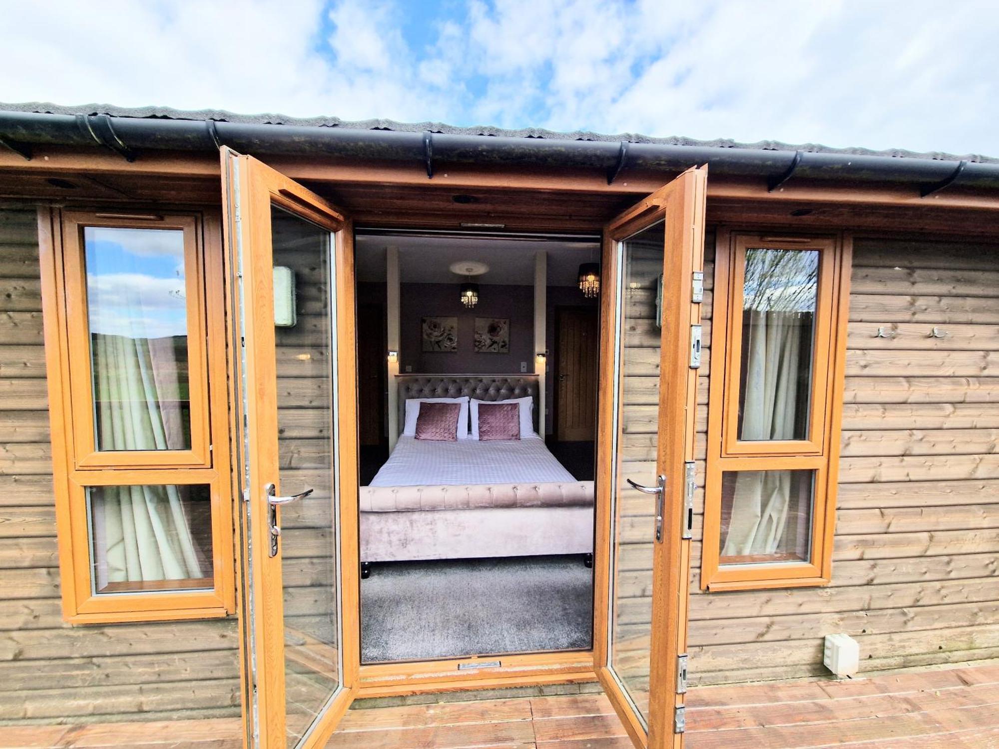 Kelty Torridon 1 With Private Hot Tub - Fife - Loch Leven - Lomond Hills- Pet Friendly 빌라 외부 사진