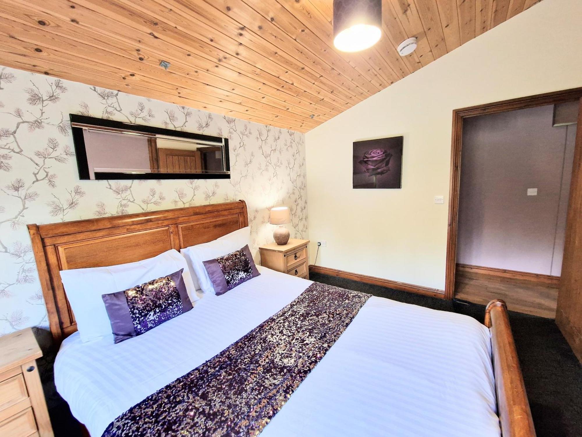 Kelty Torridon 1 With Private Hot Tub - Fife - Loch Leven - Lomond Hills- Pet Friendly 빌라 외부 사진